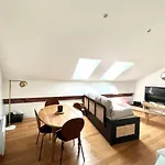 Au Centre De Apartament *